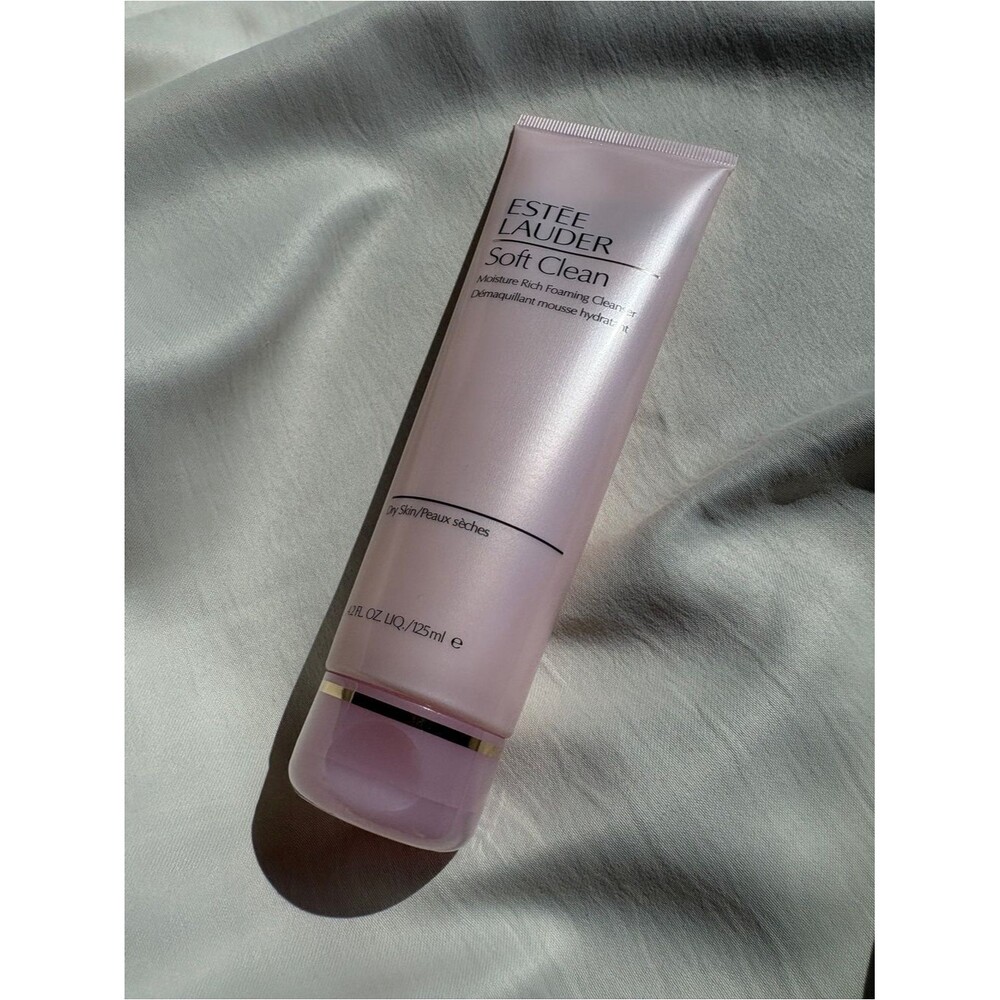 Estee Lauder Soft Clean Moisture Rich Foaming Cleanser - Pink